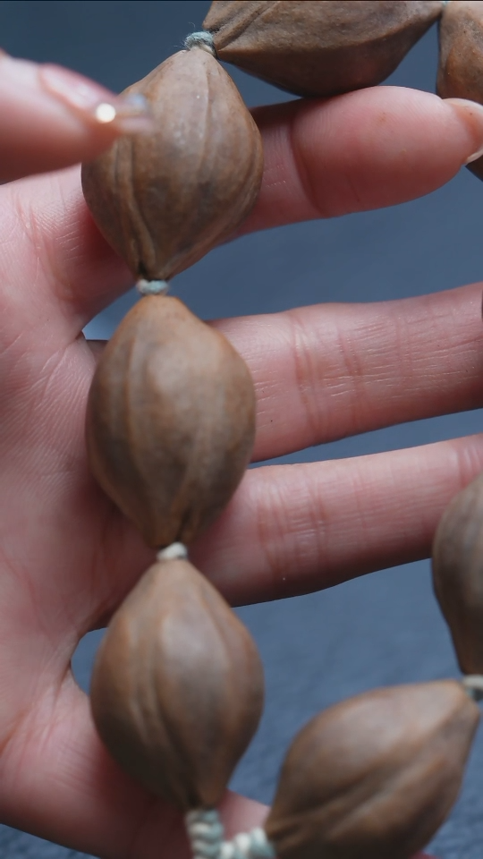 【闪购商品】橄榄核吊坠苏工橄榄核