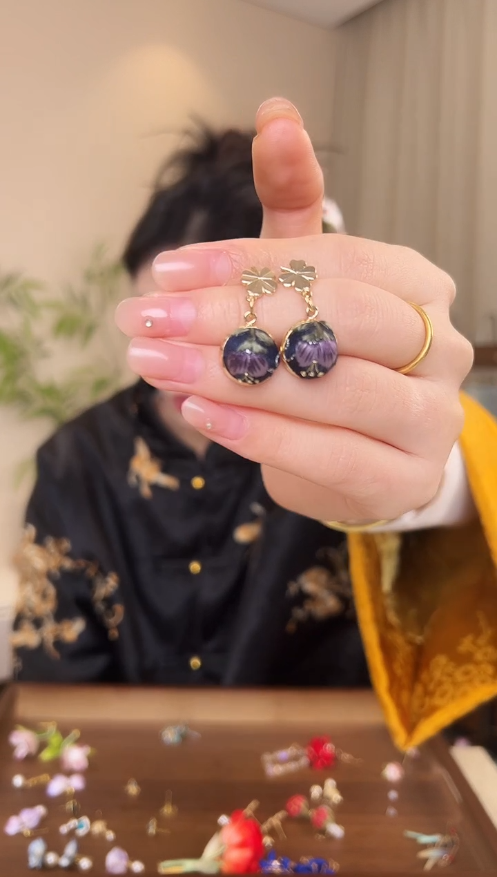 刺绣?***?苏绣耳钉