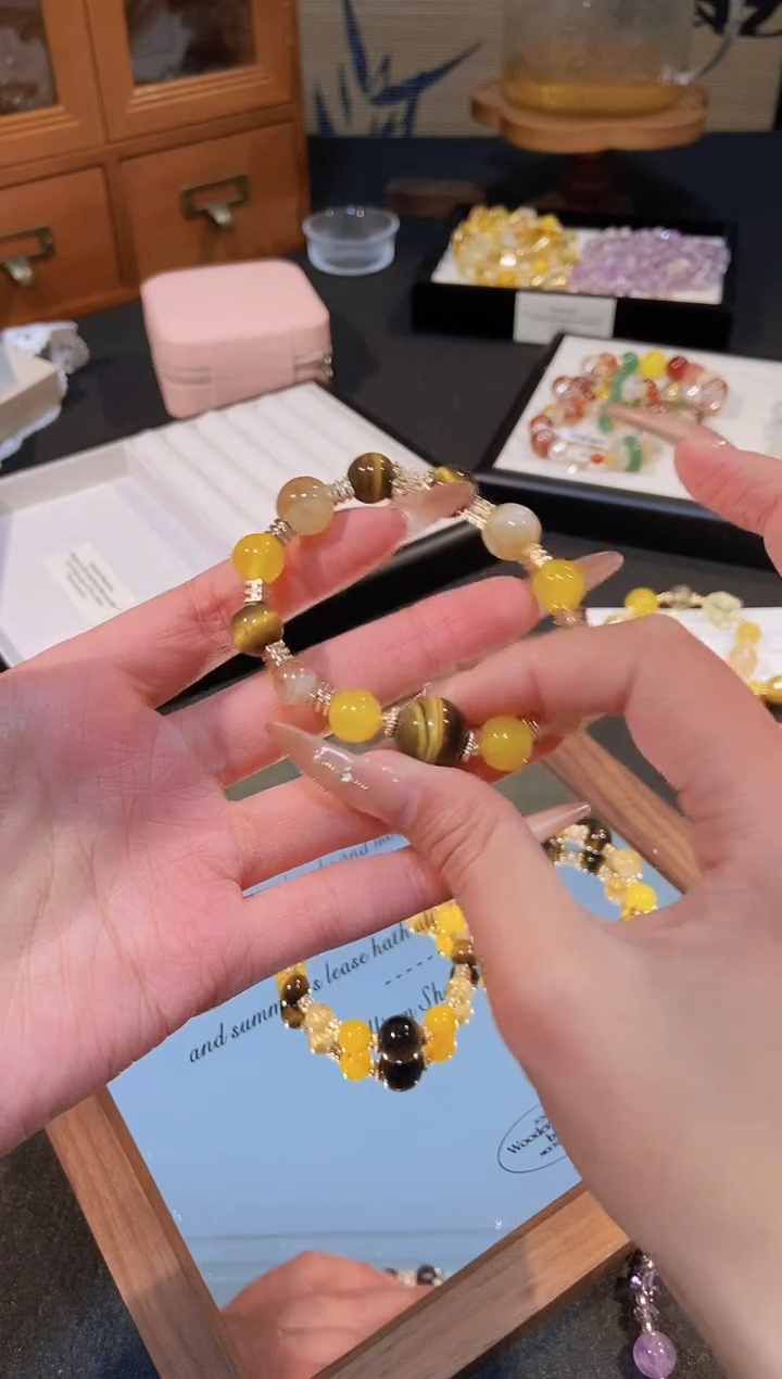 合金手链水晶虎眼石