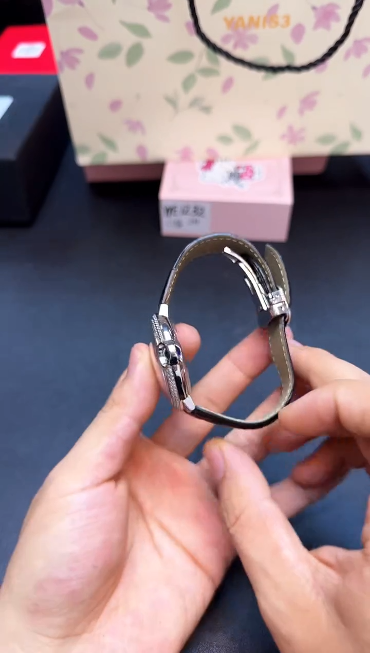 瓷片全新正品一件不留@@WE1398