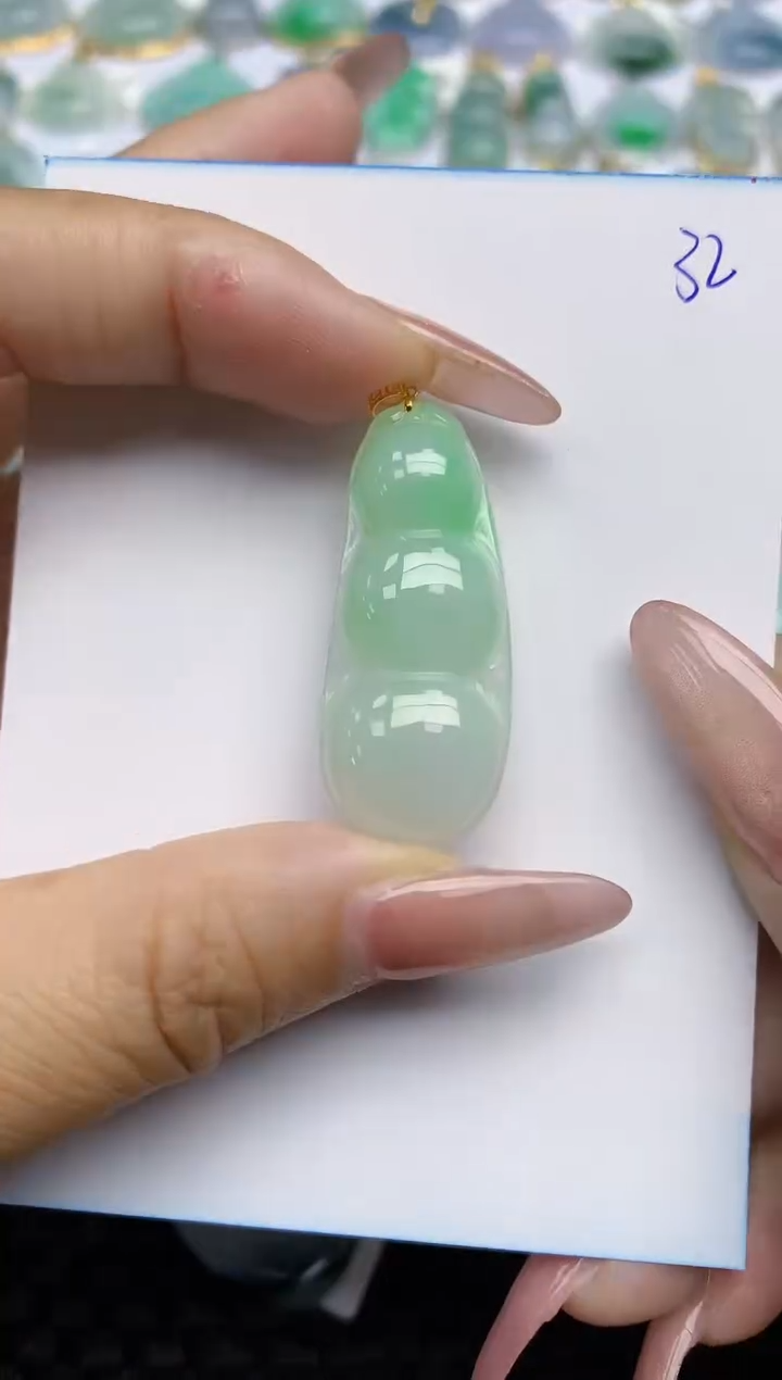 【闪购商品】翡翠颈饰18K金镶嵌天然A货翡翠 32