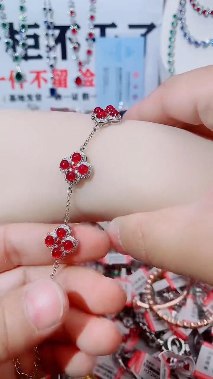 未镶嵌手链红宝石红宝石手链