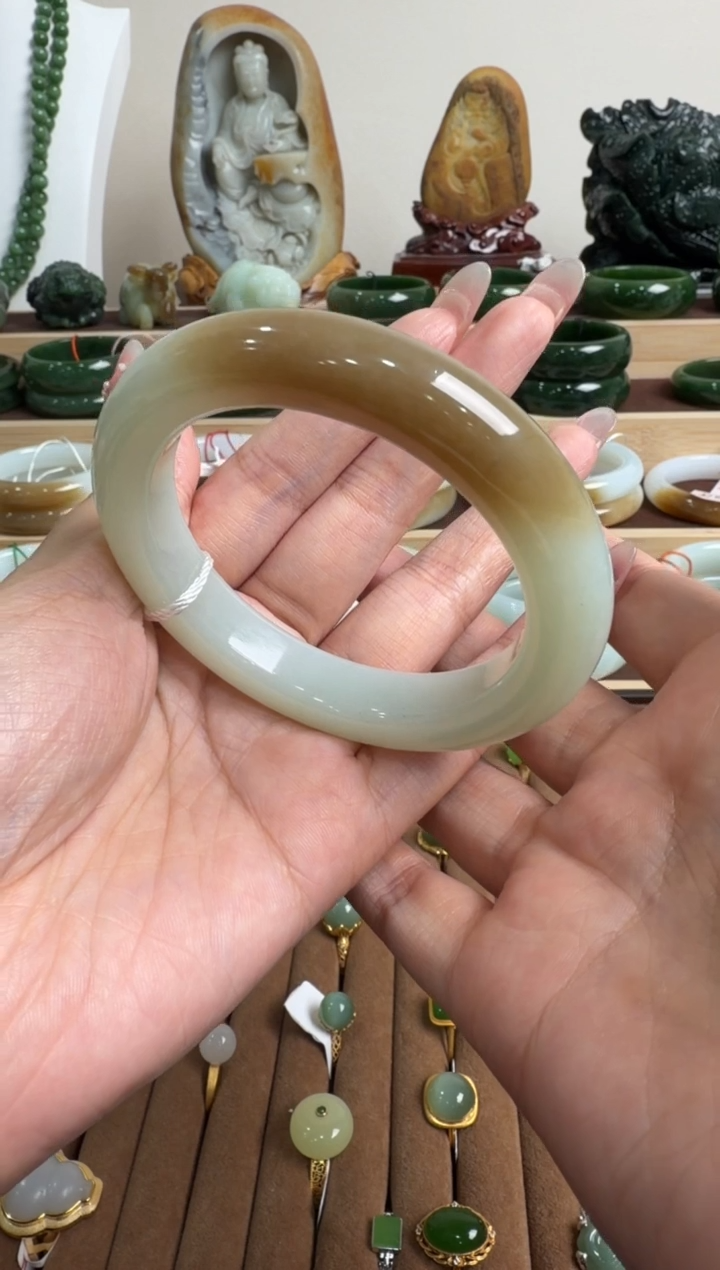 颈饰未镶嵌和田玉手镯59