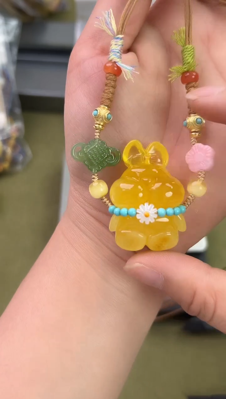 裸石琥珀未镶嵌琥珀蜜蜡吊坠