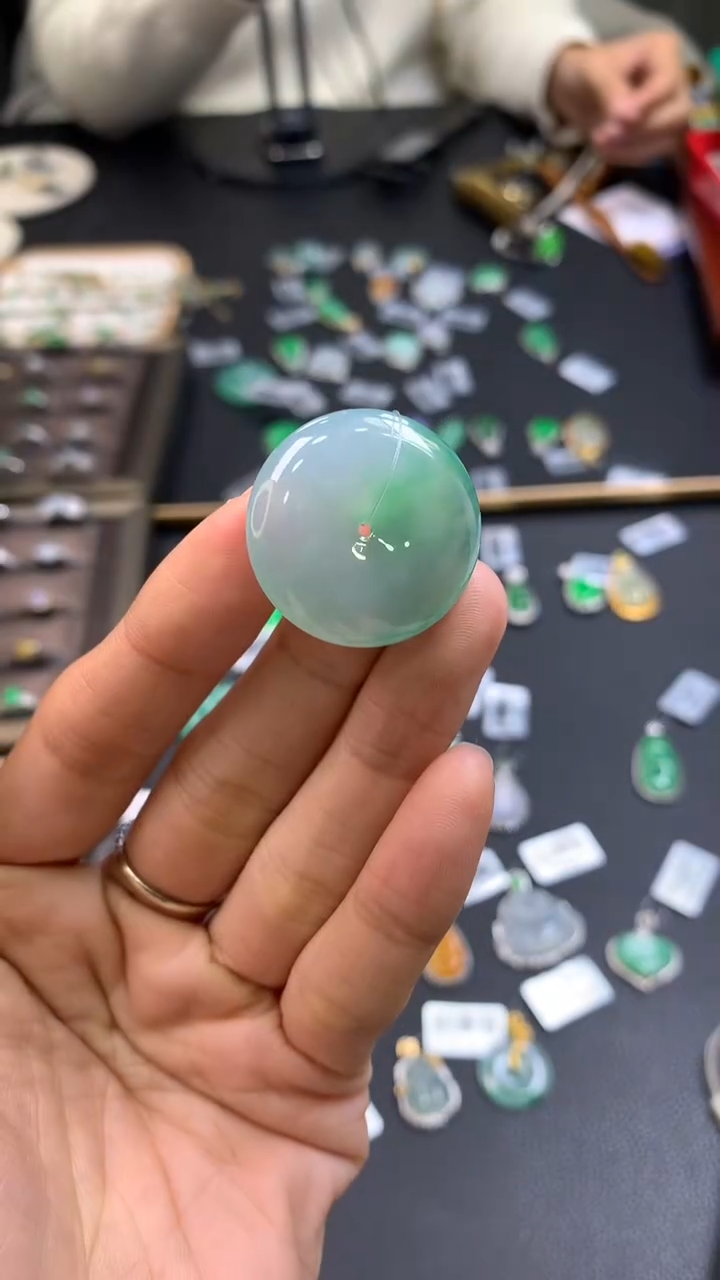 颈饰未镶嵌翡翠19485