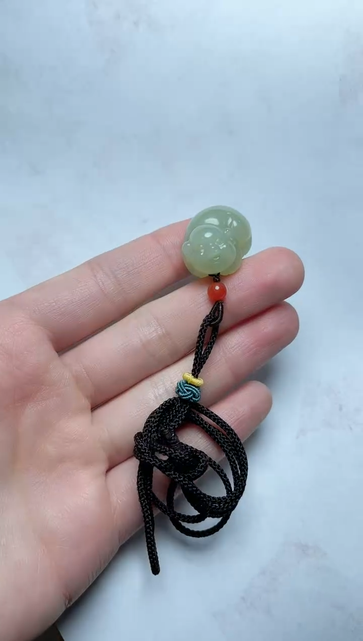 【闪购商品】和田玉颈饰未镶嵌猪kk