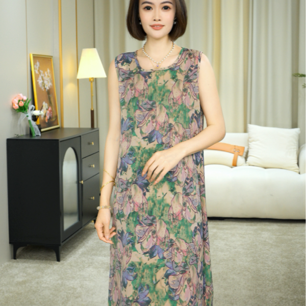 新款时尚百搭淑女装女式女士连衣裙显瘦气质无袖花萝背心