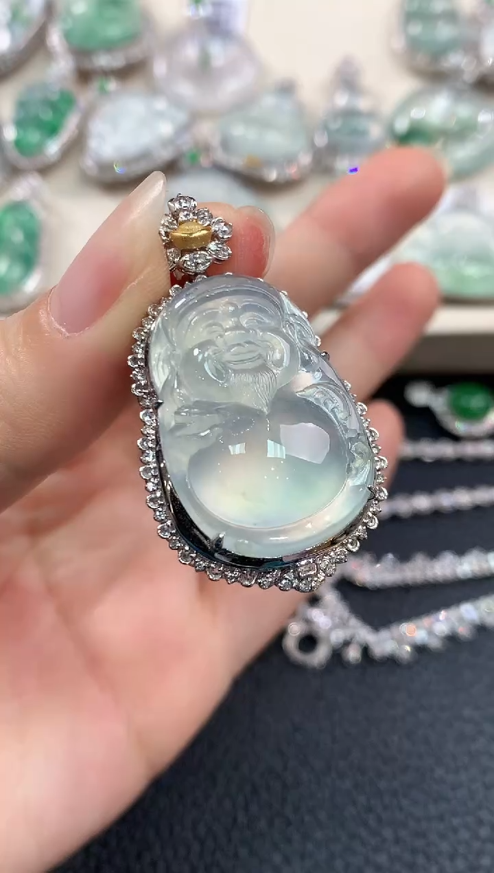 【闪购商品】翡翠颈饰18K金镶嵌B193  