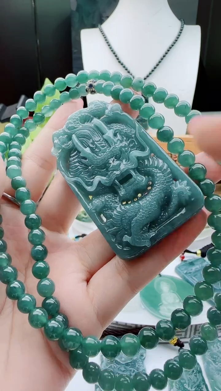 【闪购商品】翡翠颈饰未镶嵌11111111