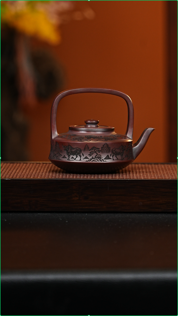 宜兴紫砂 吴京提梁 龙山古乌泥 吴国政 h648