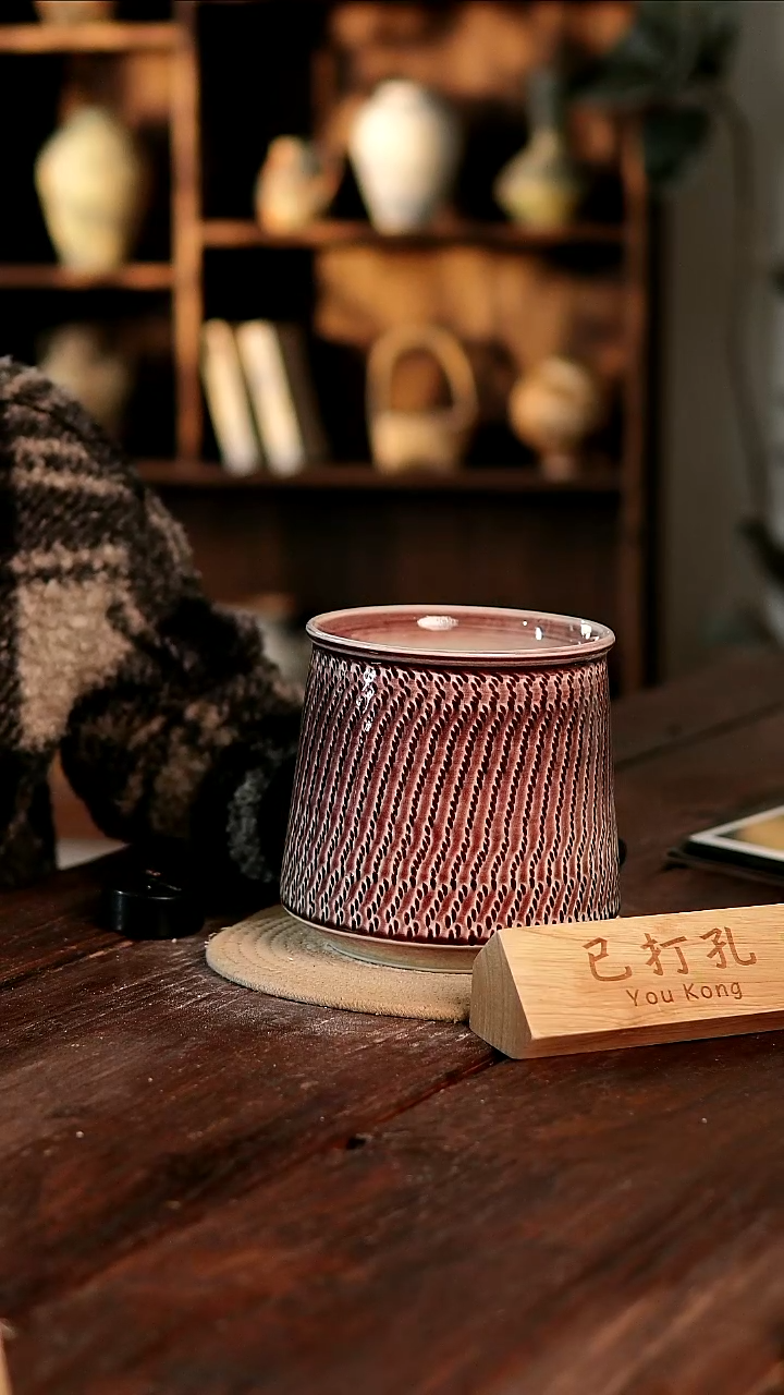 摆件30-156高16口15误差2已打孔瑕疵