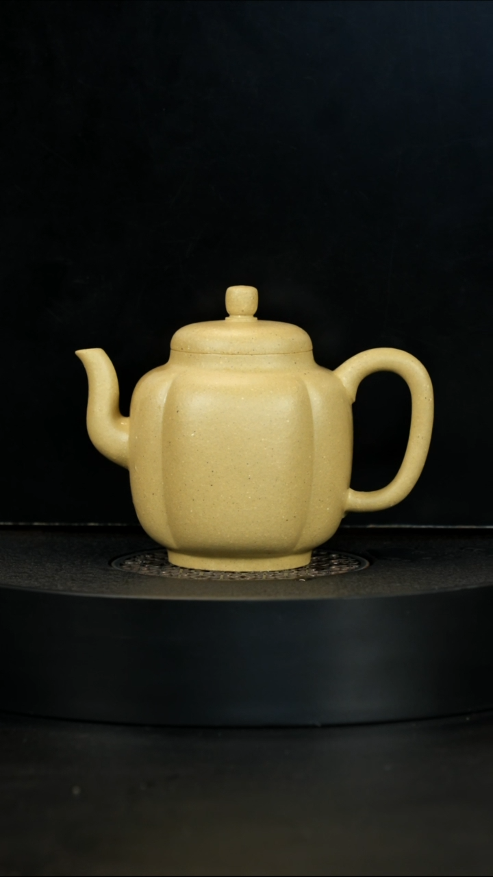 【闪购商品】紫砂茶壶全手工大水潭精挑梨皮筋纹宫灯