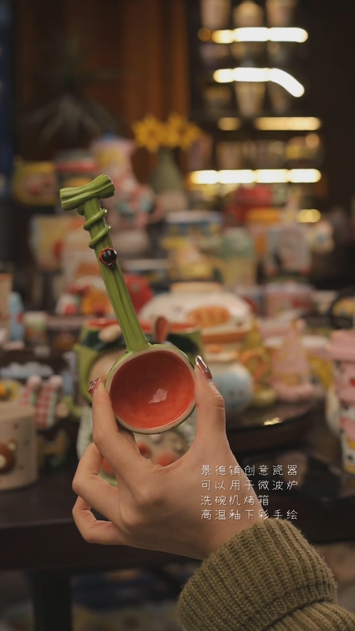 景德镇釉下彩绘设计师款式陶瓷