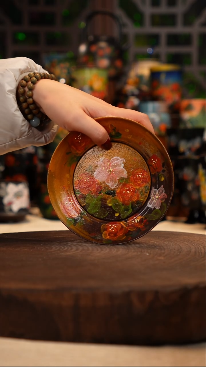 油画   釉下彩   杯子