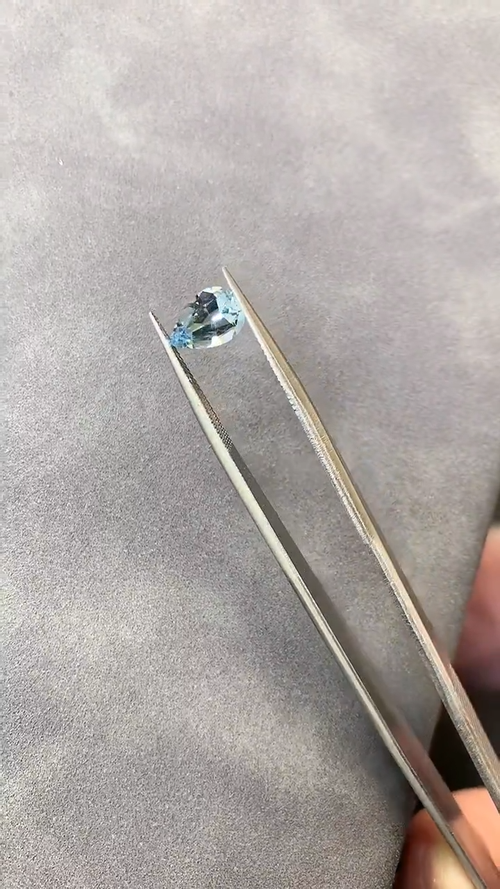 【闪购商品】海蓝宝石笔搁未镶嵌海蓝宝石裸石1.09ct