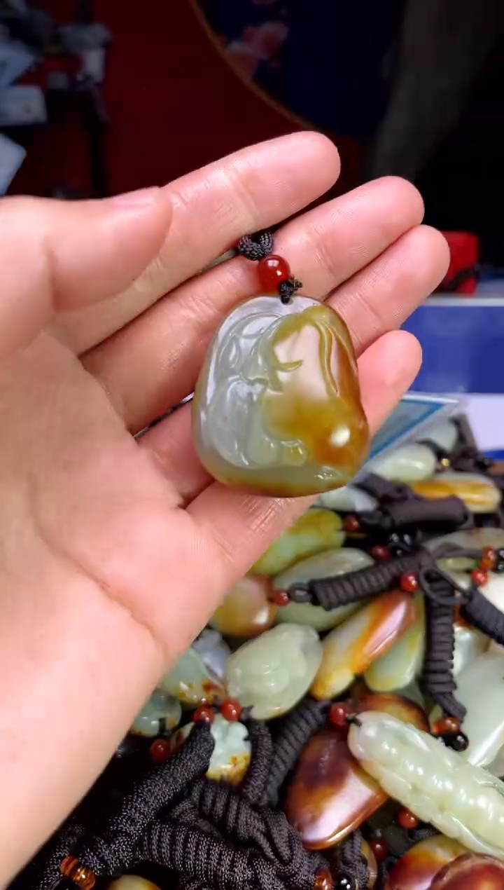 【闪购商品】和田玉颈饰未镶嵌123