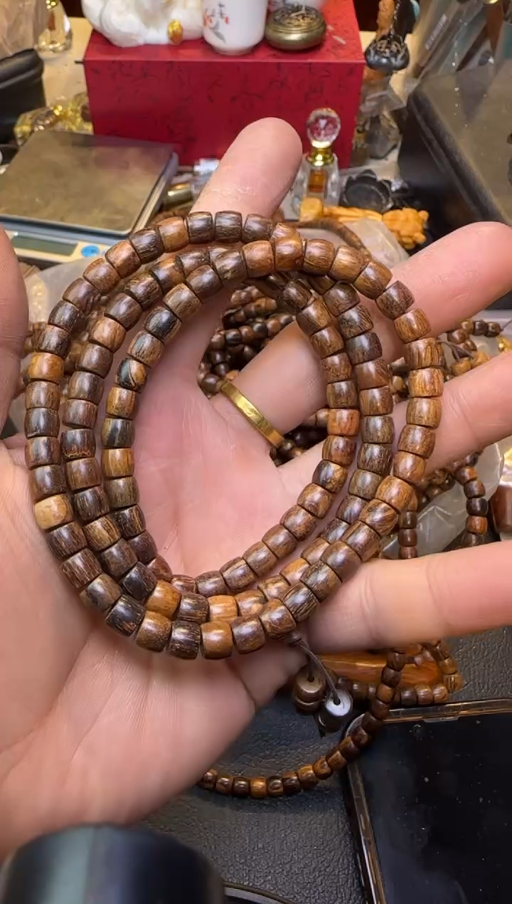 【闪购商品】贡木手串/手链妖花纹多圈直切6*5mm