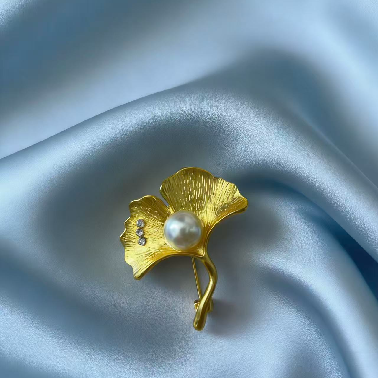 铜合金合成锆石胸针 铜合金【时尚银杏叶胸针】2927