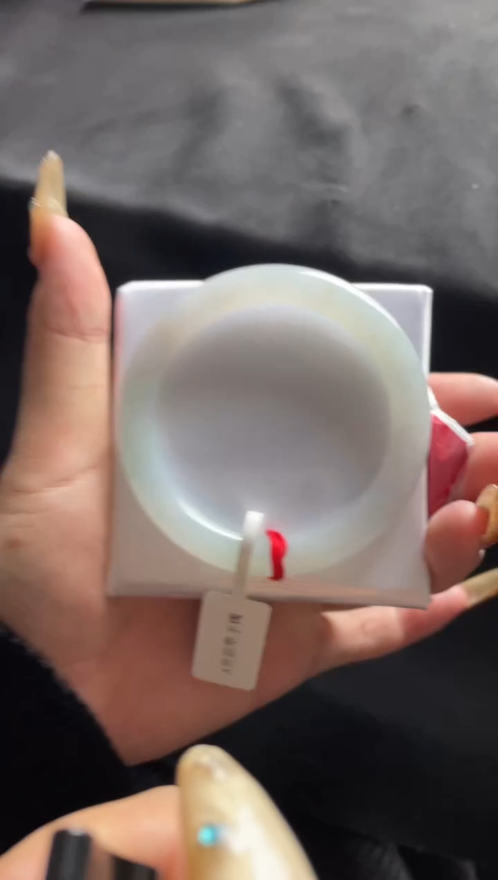 未镶嵌手镯翡翠三天鉴赏期