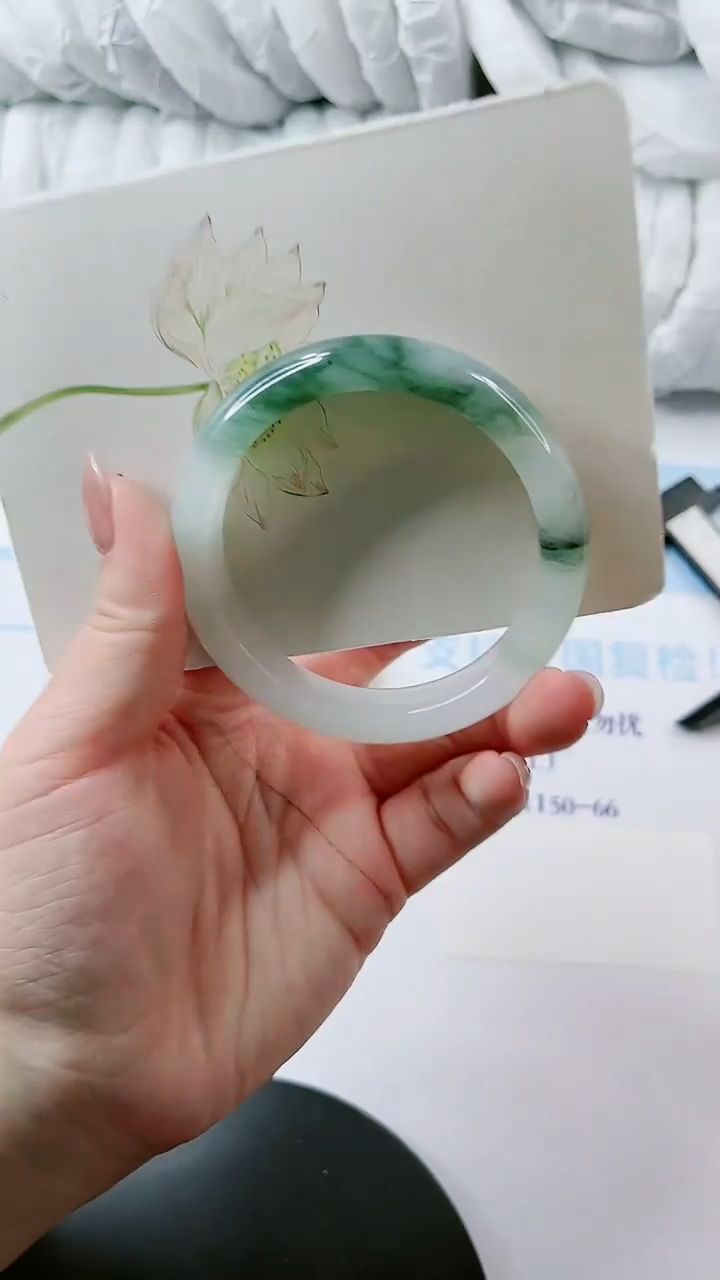 【闪购商品】石英质玉手镯未镶嵌多样性发货L305