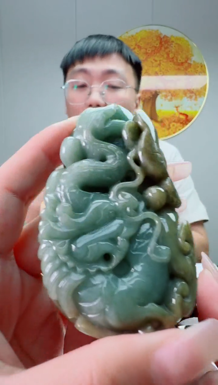 翡翠未镶嵌颈饰11111111111111