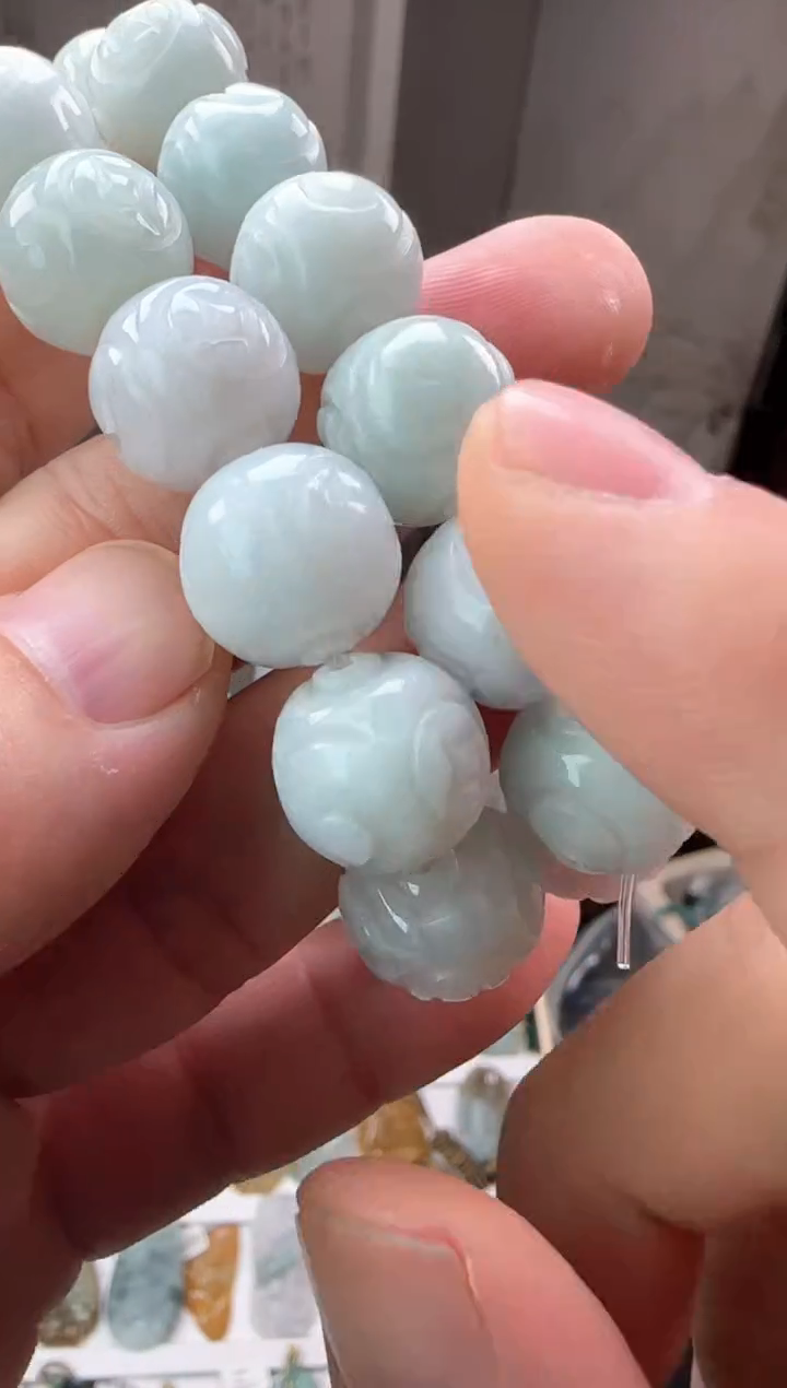未镶嵌手串翡翠天然缅甸A货翡翠（雕刻手串）多样性发其一