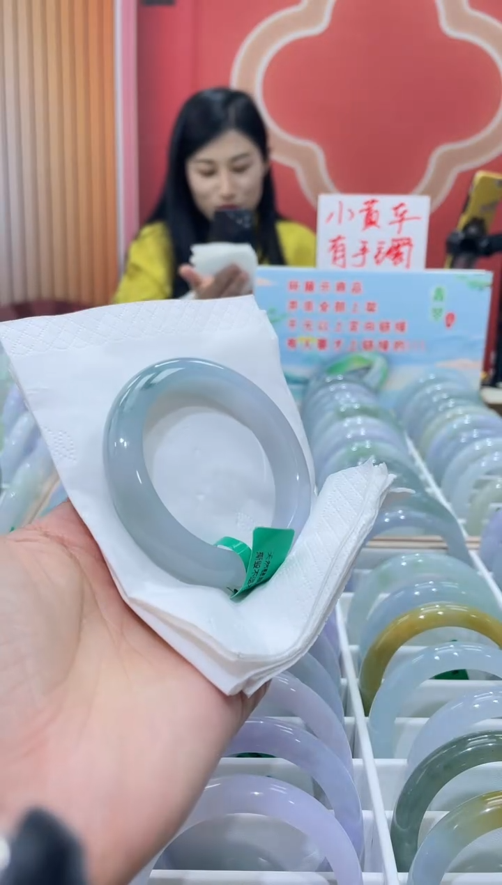 【闪购商品】翡翠手镯未镶嵌00000006544