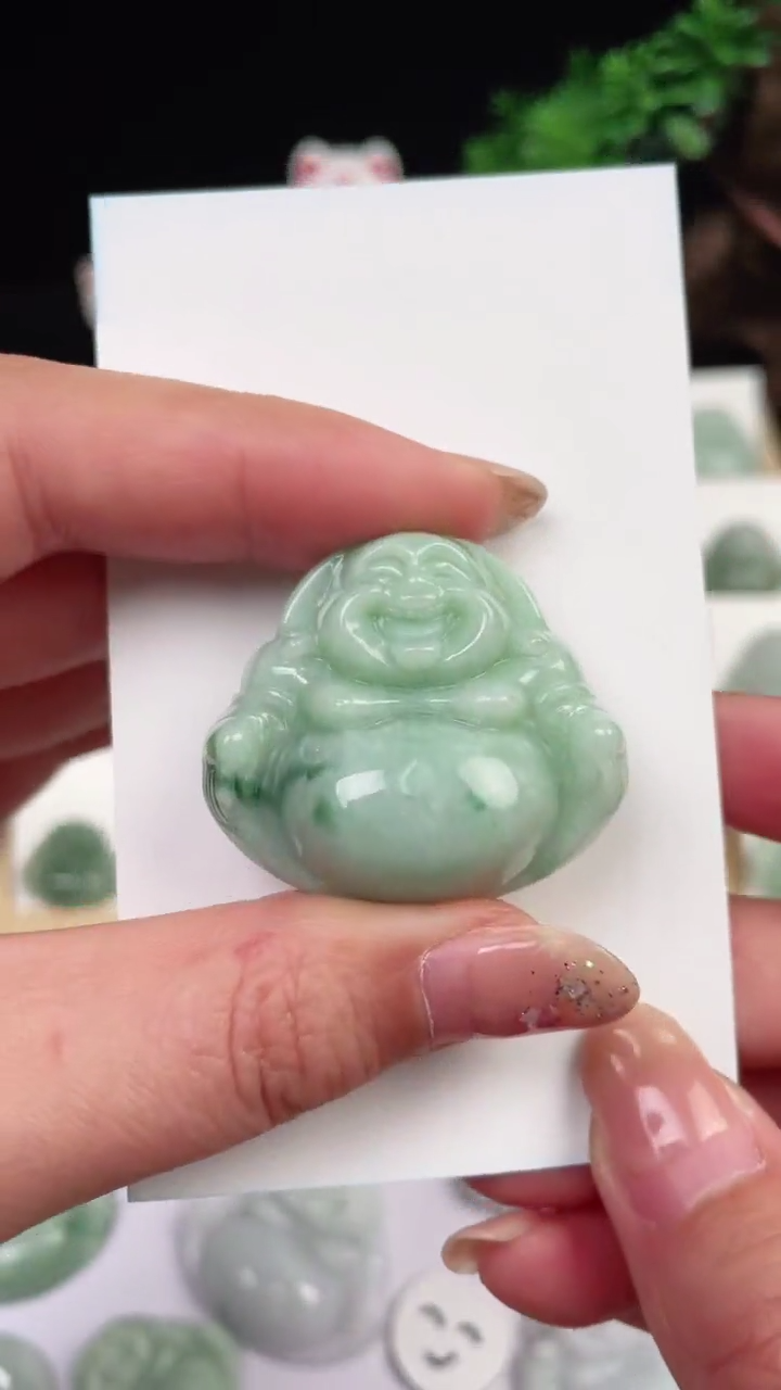 【闪购商品】翡翠颈饰未镶嵌佛公