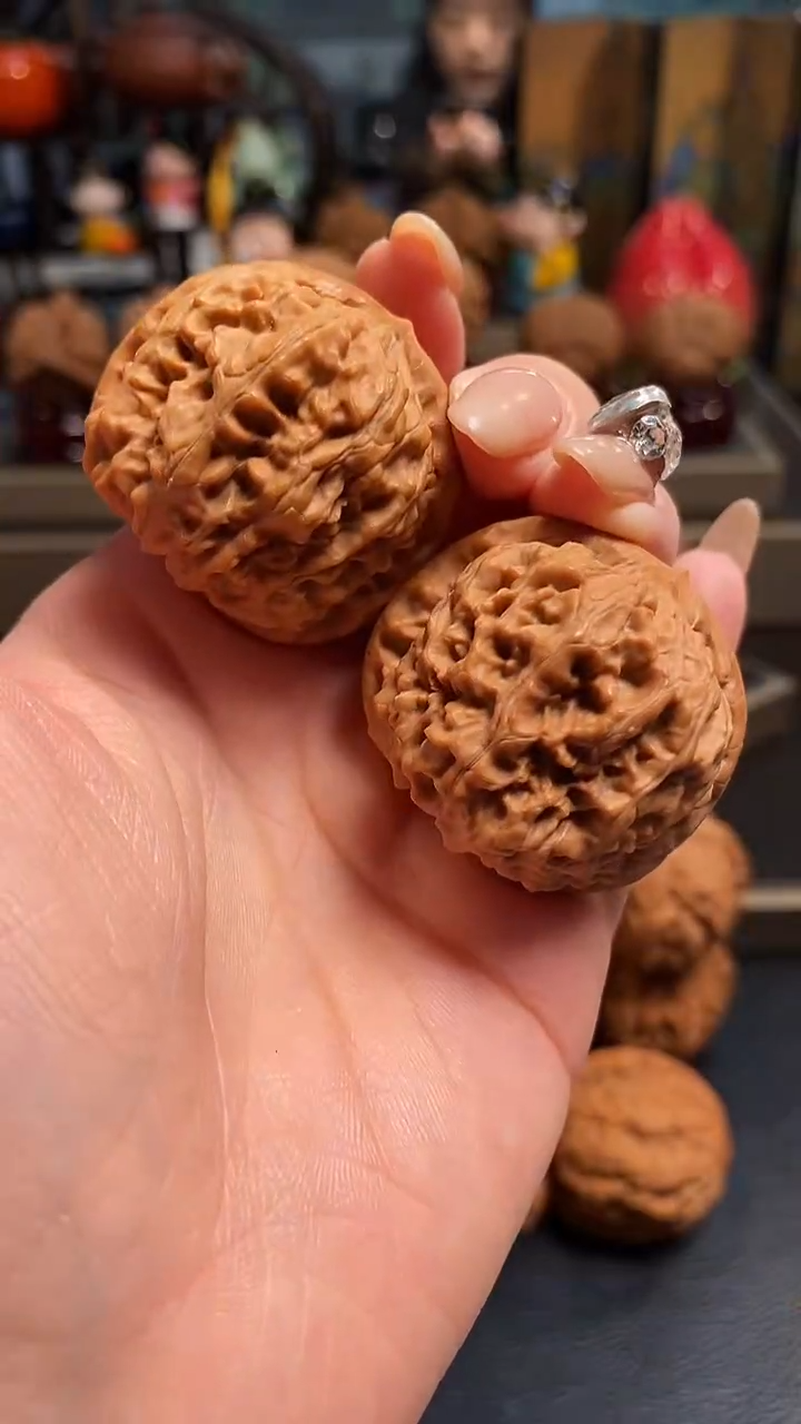 【闪购商品】文玩核桃把件F651龙墩39