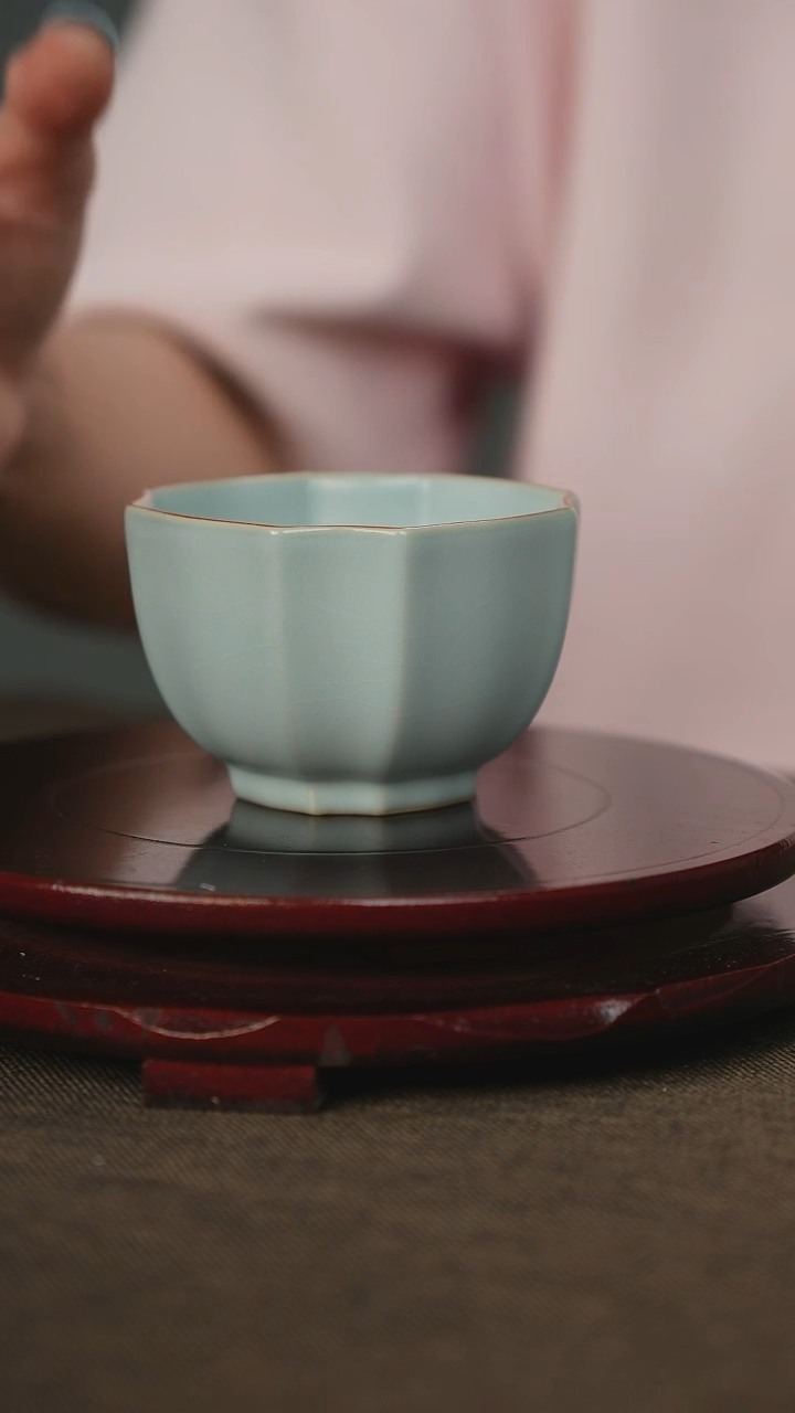 精品四瓣葵口杯汝瓷不带礼盒