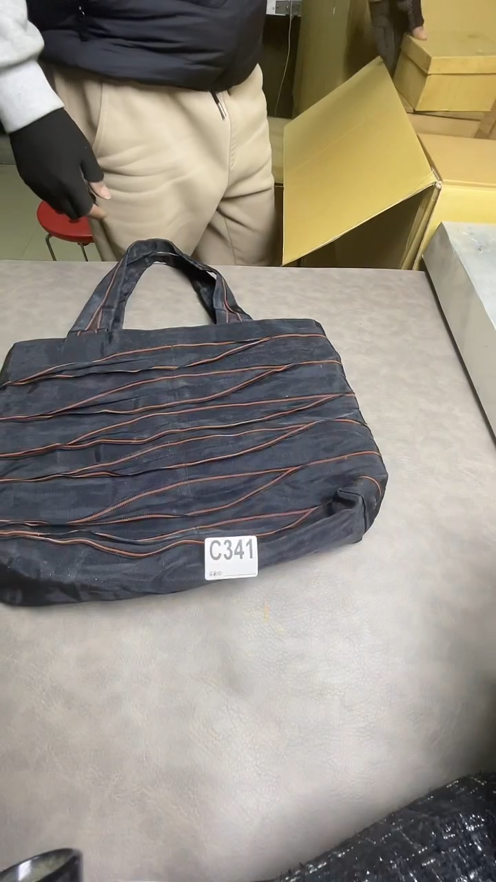 瓷片奇C341默认微瑕，谨慎参拍