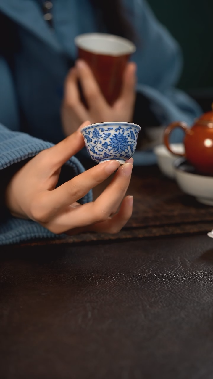 【闪购商品】杯聚澜堂点工缠枝莲一口杯