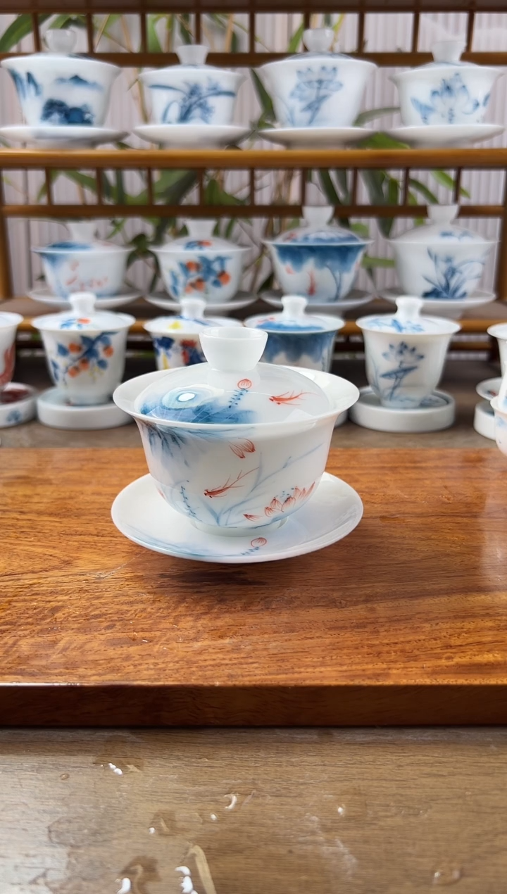 微瑕高冰蓝莲180ml三才盖碗