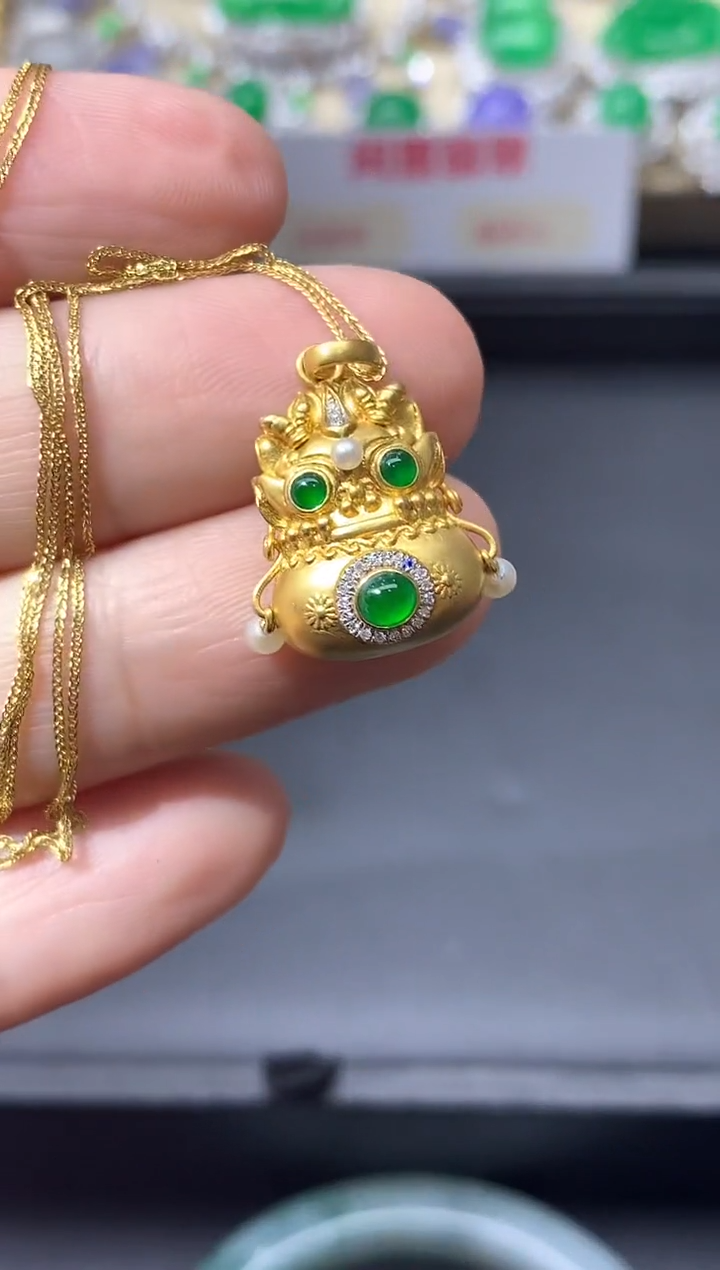 颈饰18K金镶嵌翡翠398-中国好珍宝