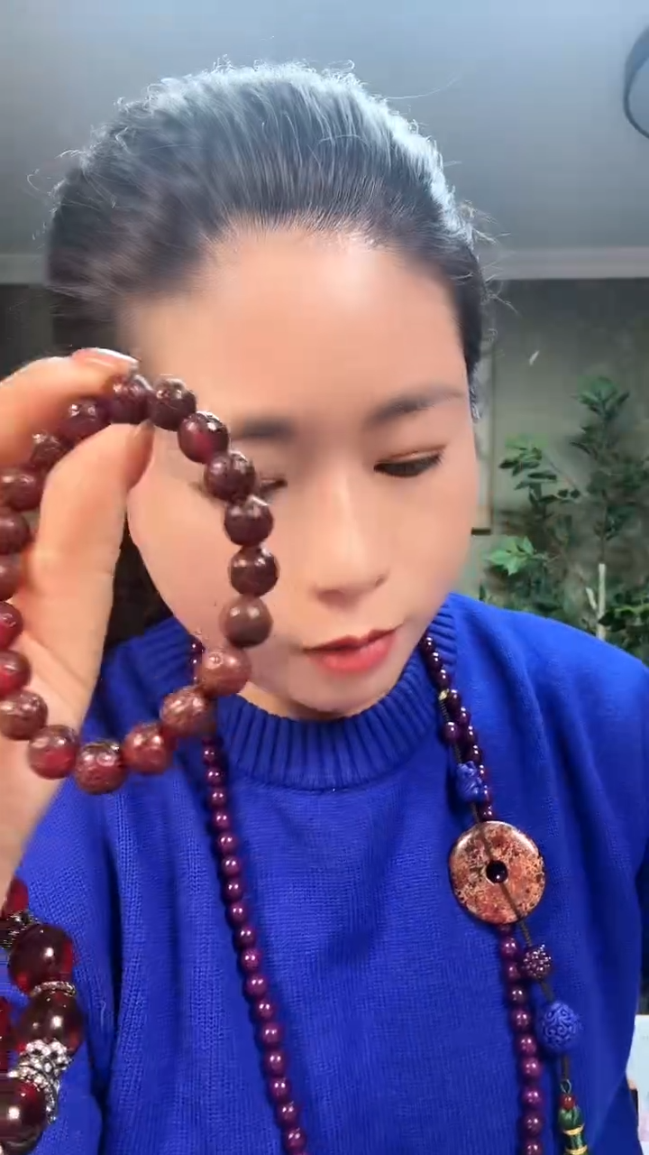 【闪购商品】树脂制品0000000T718