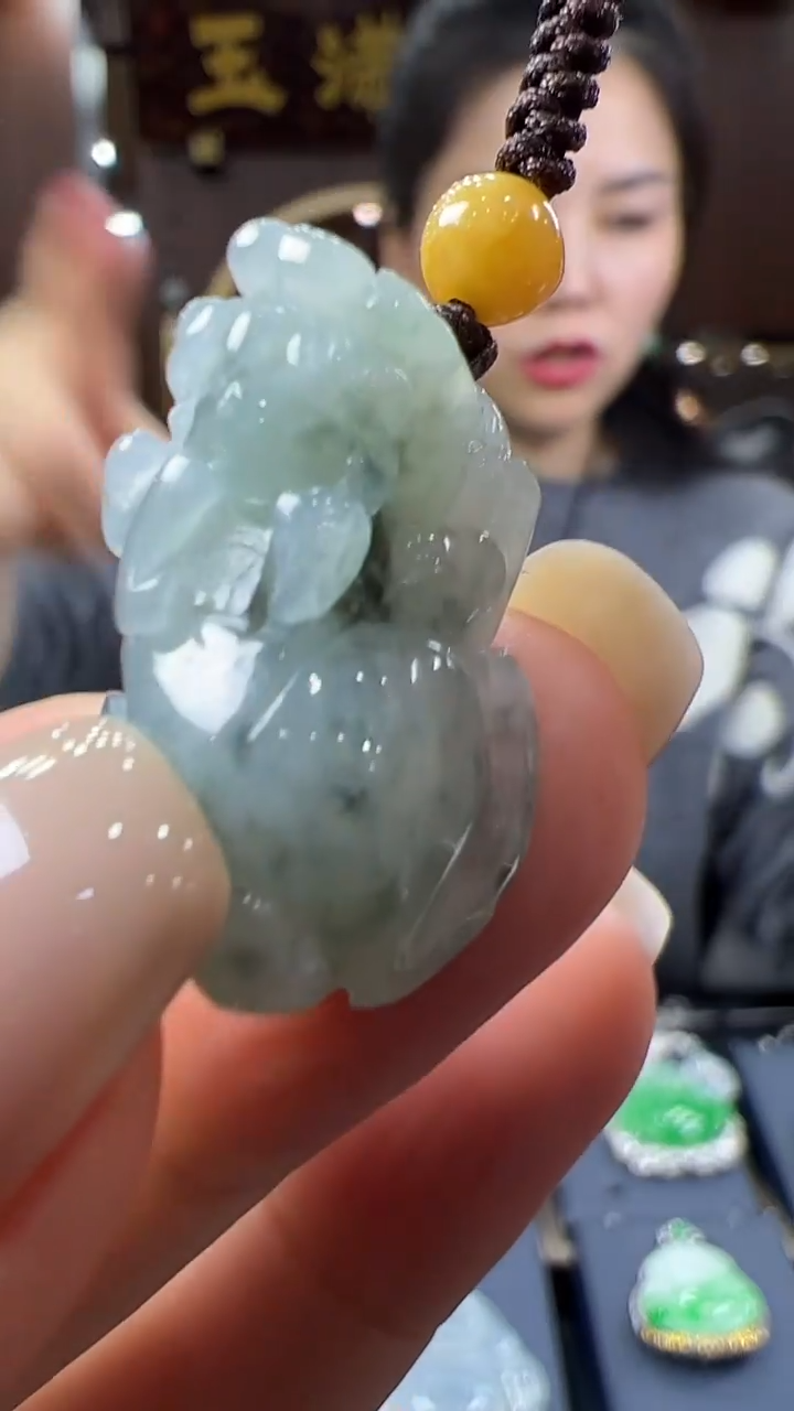 【闪购商品】翡翠挂件未镶嵌貔貅包挂