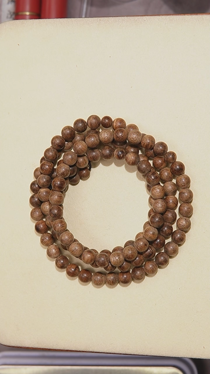 【闪购商品】沉香手串0.75柬埔寨多圈108颗17克