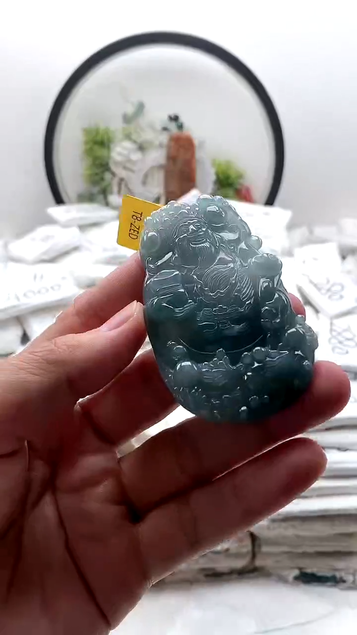 颈饰未镶嵌翡翠财神
