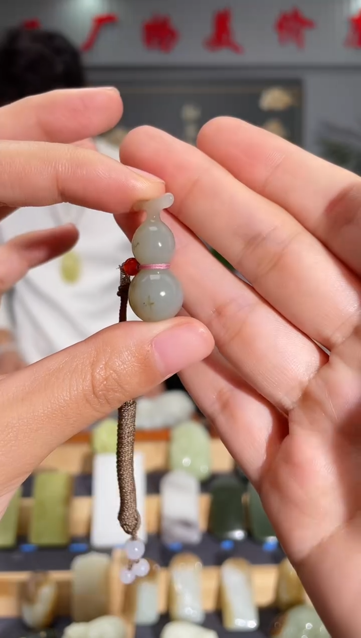 【闪购商品】和田玉颈饰未镶嵌拍一发一 多样性发货