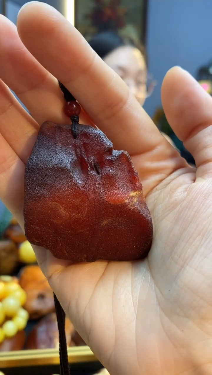 琥珀颈饰未镶嵌吊坠