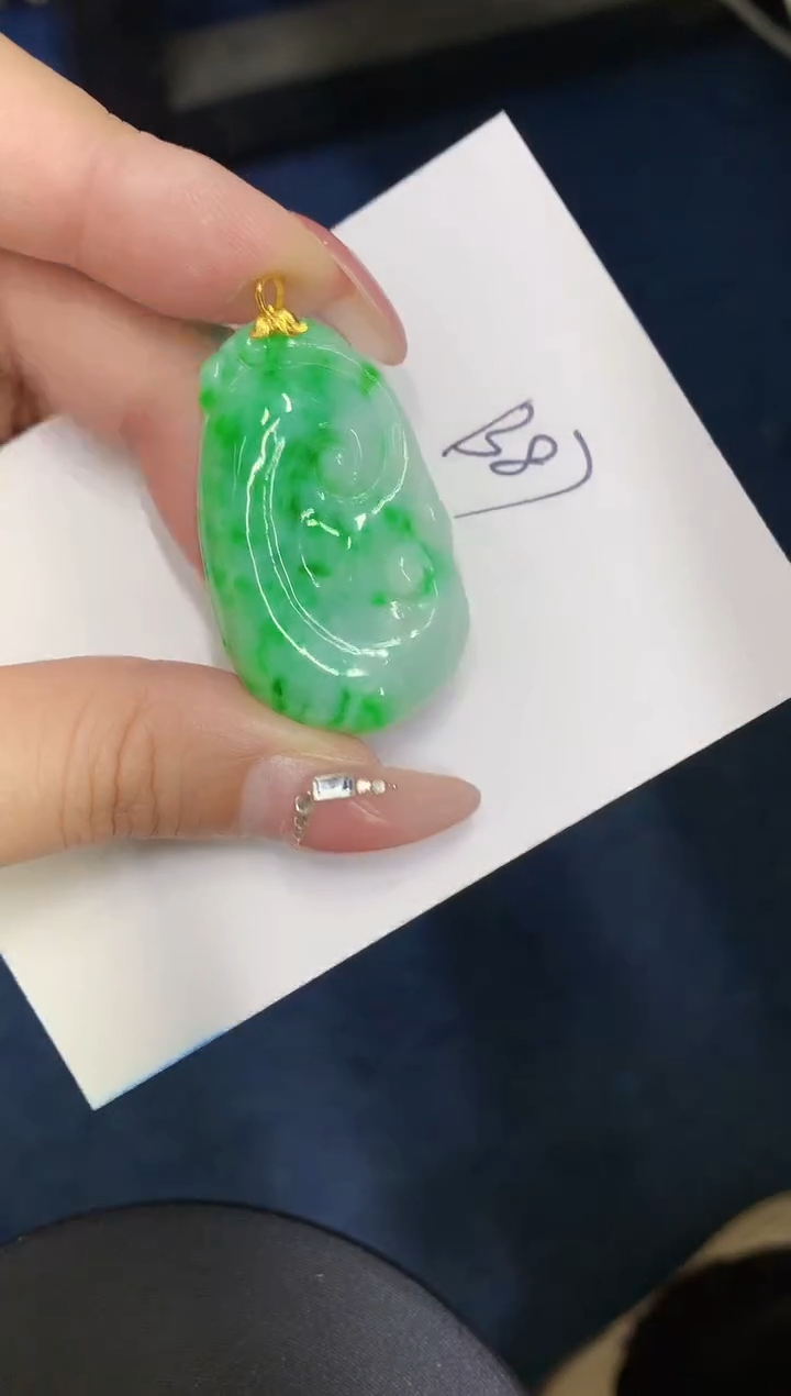【闪购商品】翡翠颈饰18K金镶嵌000000000000