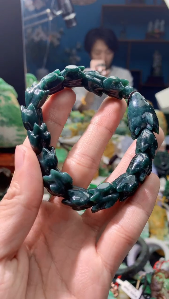 颈饰未镶嵌翡翠翡翠天然缅甸a货翡翠