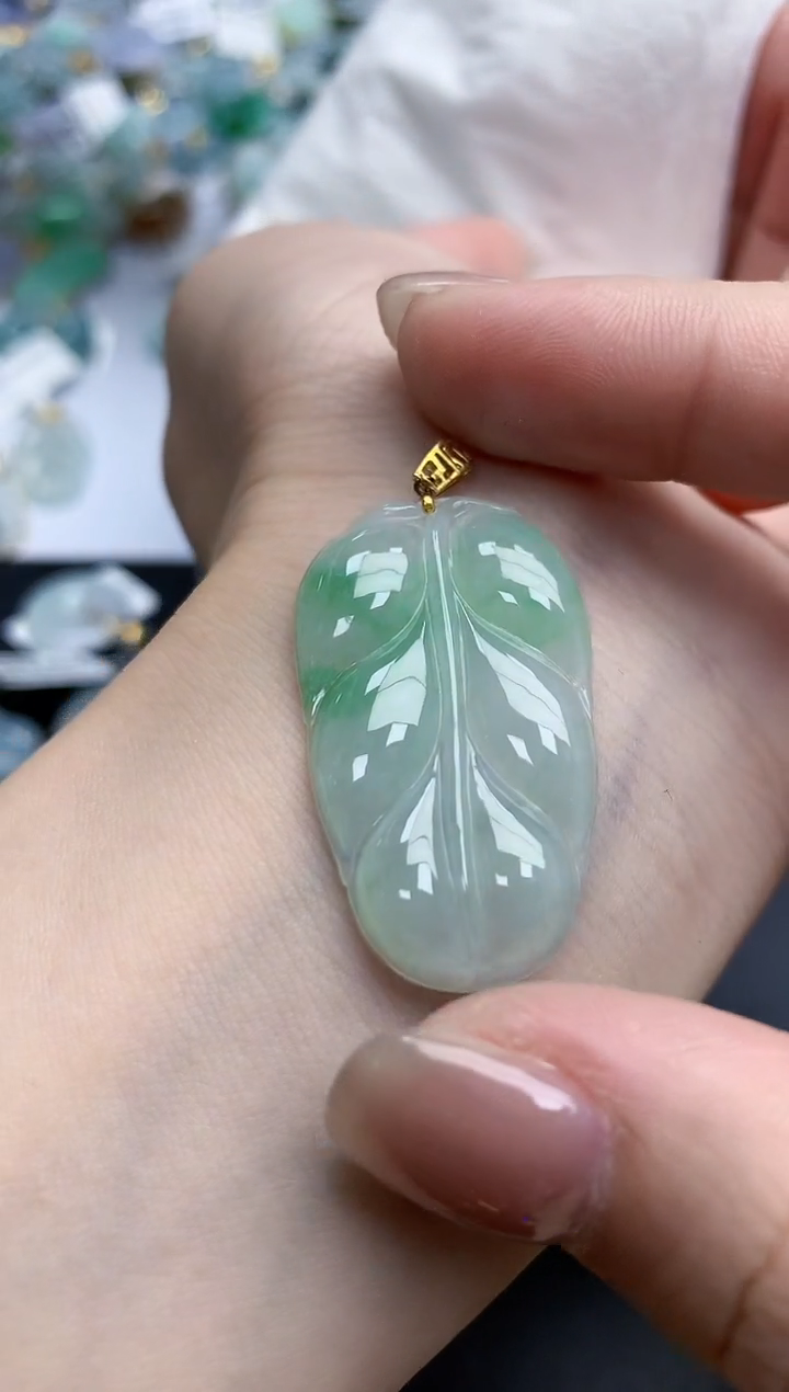 【闪购商品】翡翠颈饰18K金镶嵌天然缅甸翡翠A货