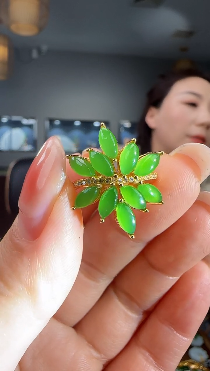 银S925镶嵌戒指和田玉1