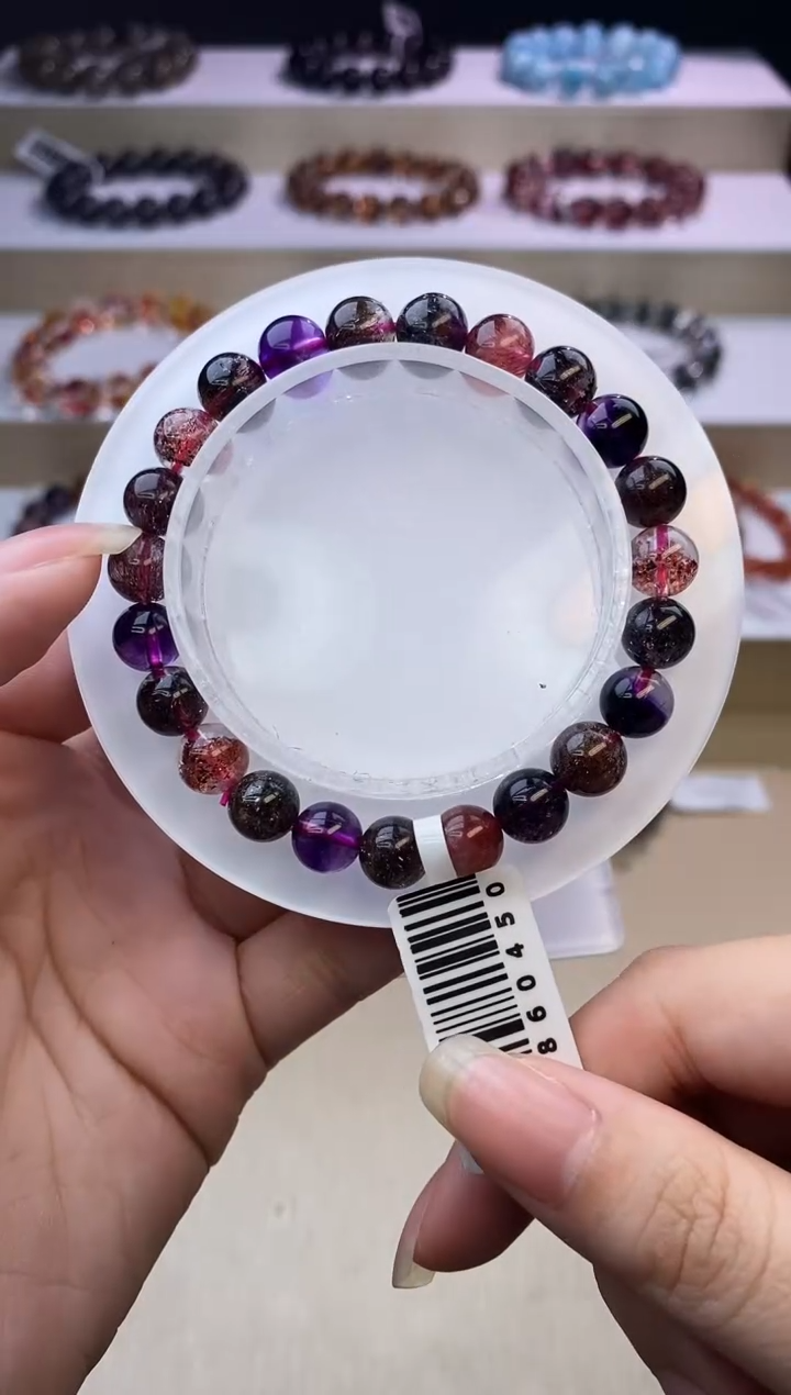 【闪购商品】水晶手链未镶嵌黑加仑超七8m+