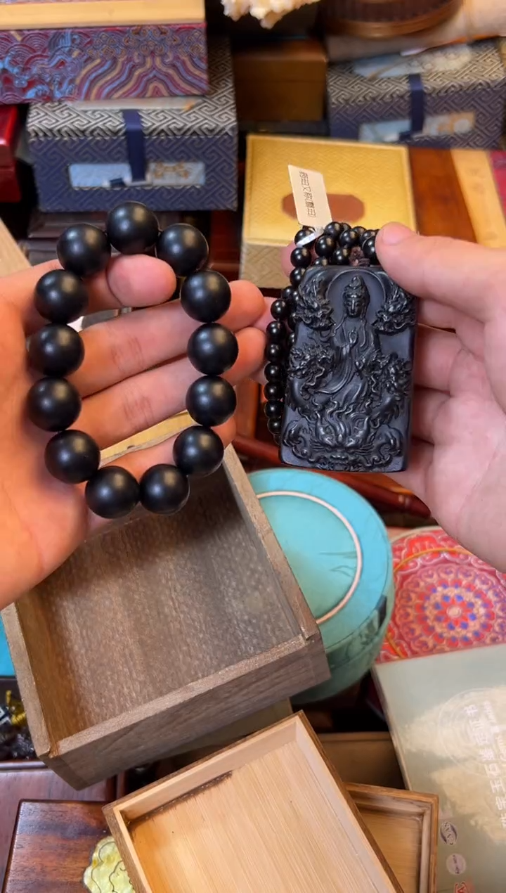 未镶嵌琥珀裸石周总精选专属链接啊啊啊 一破绿手串+观音吊坠