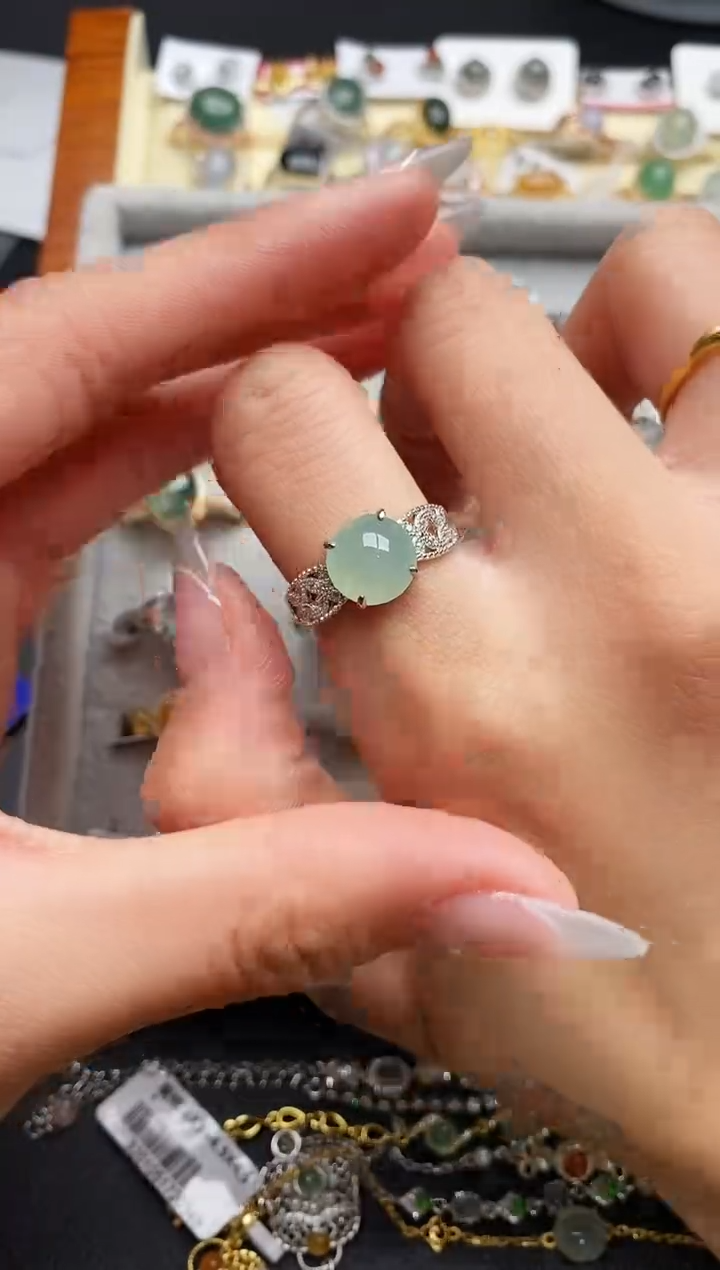 【闪购商品】翡翠戒指银S925镶嵌777777777+6