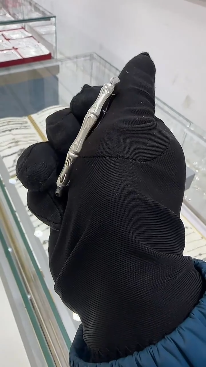 珐琅足银25.6手镯56圈