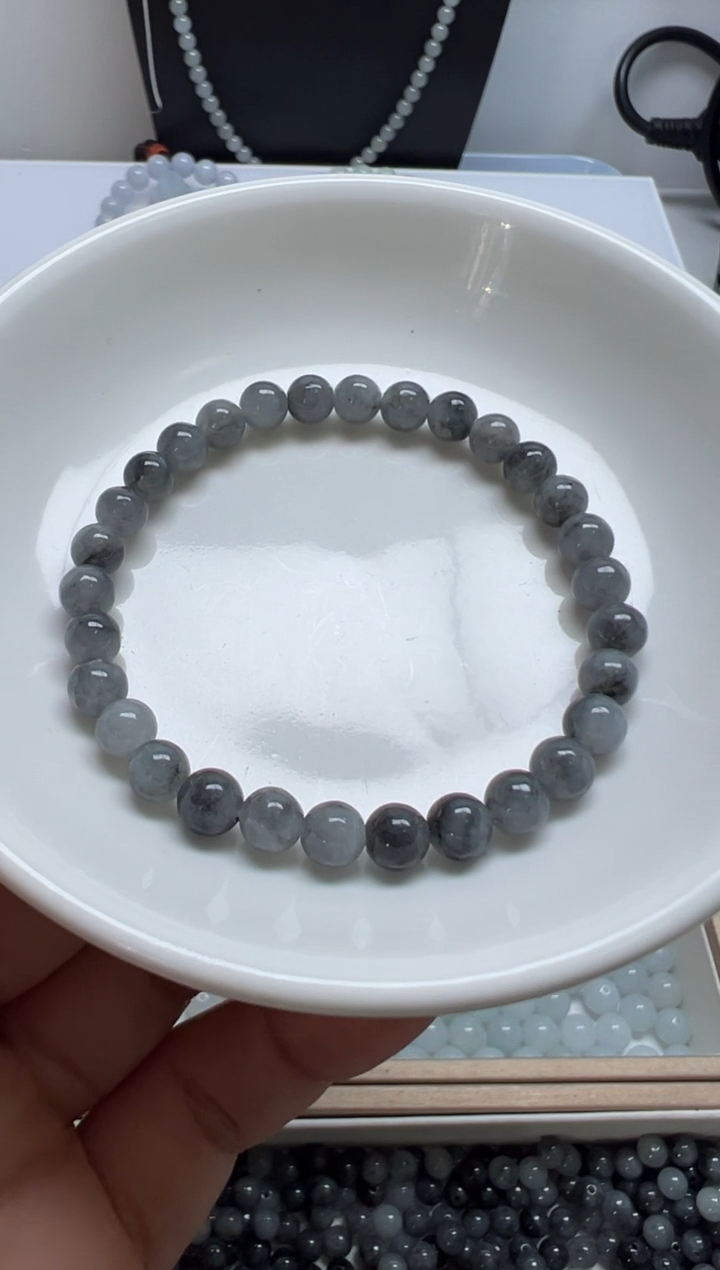 散珠翡翠纯天然缅甸A货翡翠卡6.3冰乌鸡，28颗