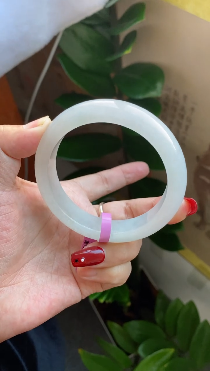 【闪购商品】翡翠手镯未镶嵌（老坑冰透胶）32号有棉线